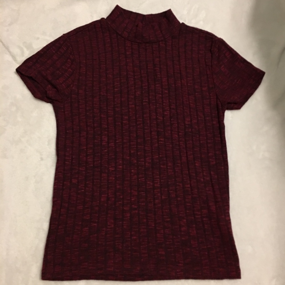 Red sweater top 👠